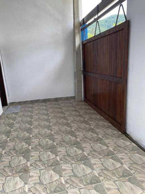 Casa Perto Da Praia Em Ubatuba Luaran gambar